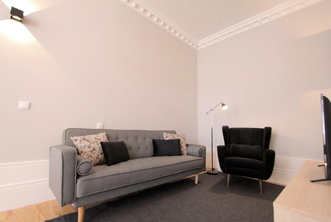 Duque De Loule Apartment Porto Bagian luar foto
