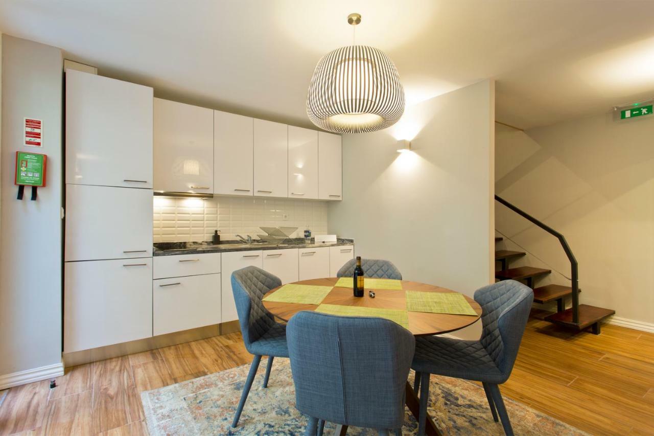Duque De Loule Apartment Porto Bagian luar foto